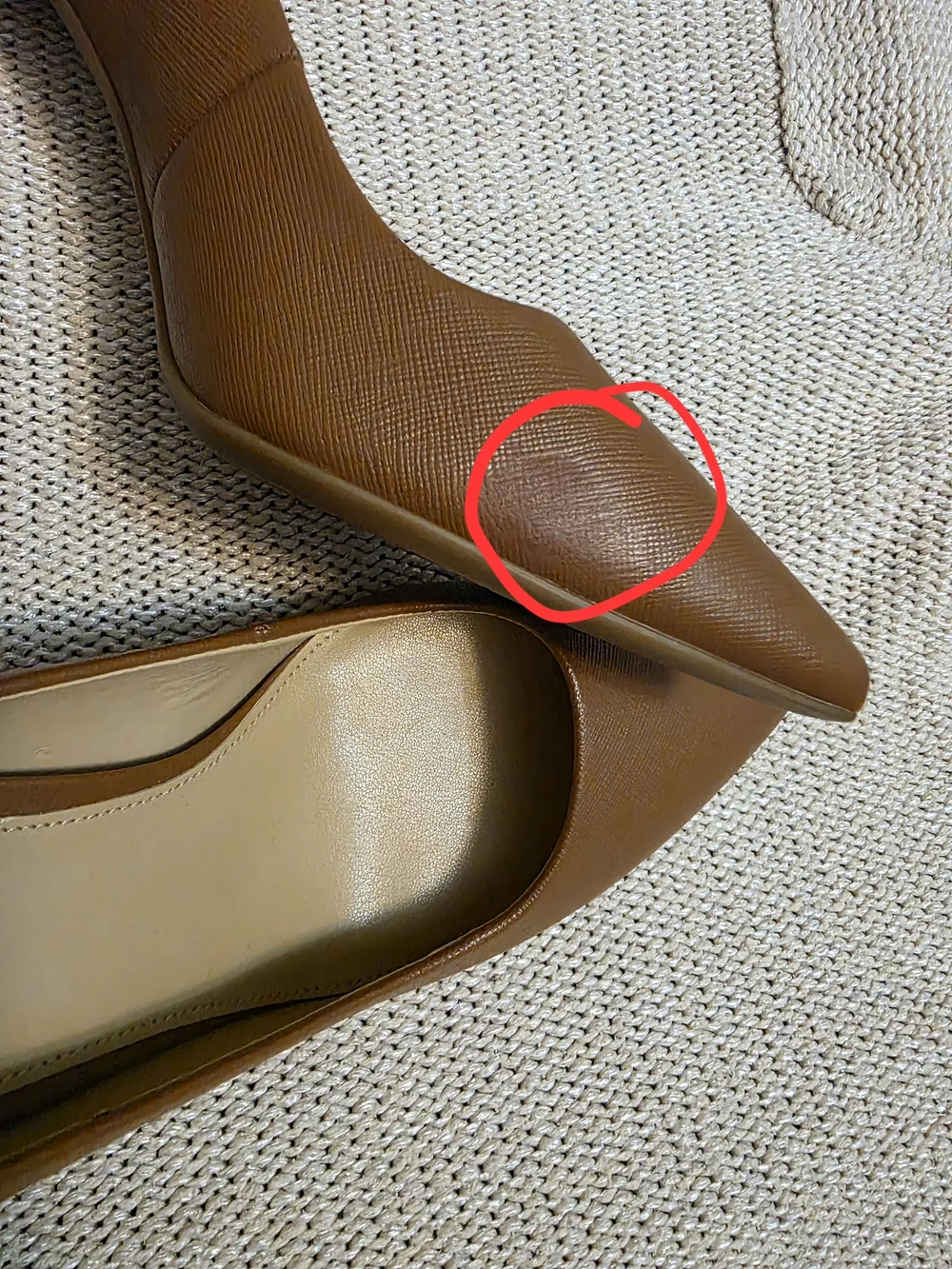 NEW Michael Kors Camel Brown Saffiano Leather Pumps – Size 8